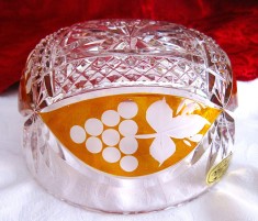 BOL / BOMBONIERA CRISTAL COLORAT MARCA JULIA POLONIA 15 CM