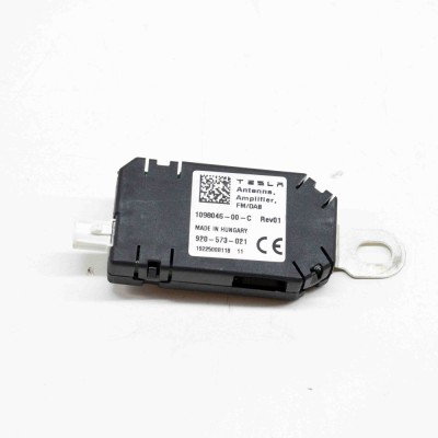 Amplificator de antena TESLA MODEL 3 2020 OEM: 1098046-00-C foto