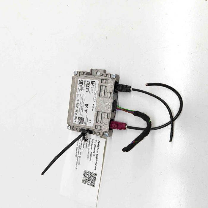 Amplificator de antena VW ID.5 E39 2023 OEM: 4N0035456G