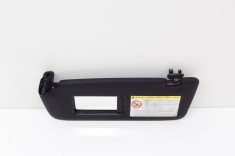 Parasolar st&acirc;nga AUDI Q3 8U 2013 OEM: 8U1857551,8U1857551A 15422290