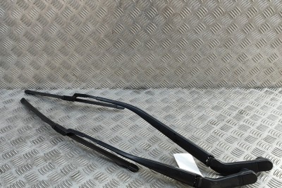 Braț ștergător față MAZDA CX-5 KF 2022 OEM: KB9G-67-321A,K124-67-321 30756855 foto