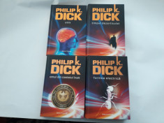 PHILIP K DICK UBIK/OMUL DIN CASTELUL INALT/TIMPUL DEZARTICULAT/4 VOL CARTONATE foto