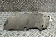 Scut motor st&acirc;nga spate AUDI A4 Avant 8W5, B9 2017 OEM: 8W0825217A 24234600