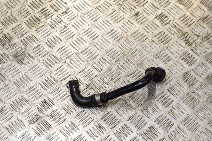 Furtun de lichid de răcire JAGUAR I-PACE X590 2018 OEM: J9D3-8D124-AB 13774515