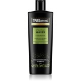 TRESemm&eacute; Flawless Waves șampon hidratant pentru păr creț și ondulat 400 ml