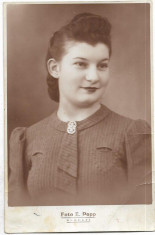 B2205 Portret tanara femeie 1941 studio Popp Ploiesti poza veche regalista foto