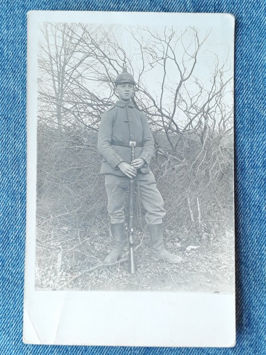 163 - Fotografie veche soldat cu arma WW1