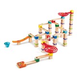 Set constructie din lemn Marble Run Tricks N Twists Hape 129 piese