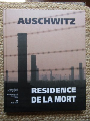 Auschwitz R&amp;eacute;sidence de la mort - Adam Bujak foto