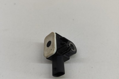 Senzor de impact dreapta spate VW ID.4 E21 2023 OEM: 2H0959351 | 27548216 foto