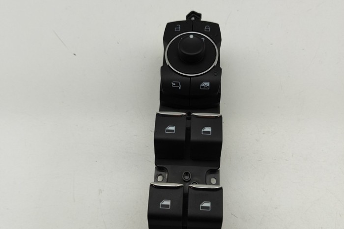 Buton geam ușă dreapta față FORD PUMA J2K, CF7 2022 OEM: NX7T-14540-DC | 31865685