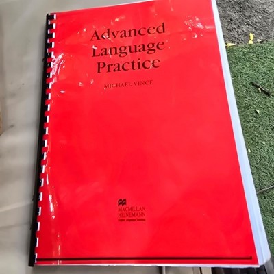 Advanced Language practice - Michael Vince foto
