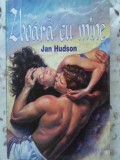 Zboara cu mine - Jan Hudson, Loveswept, Miron, 1990, Roman de dragoste, 253 pagini