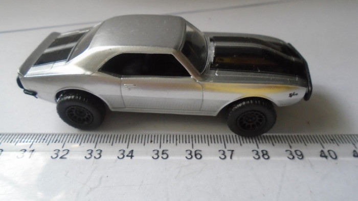 bnk jc Jada Toys - 1967 Chevy Camaro - 1/55