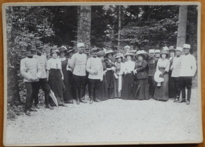 Foto pe carton gros ; In drumul spre Cuibul Printesei , Sinaia , 29 Mai 1911 foto
