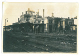 455 - BUZAU Railway Station destroyed - old postcard real Photo 14/9,5 cm unused, Necirculata, Fotografie