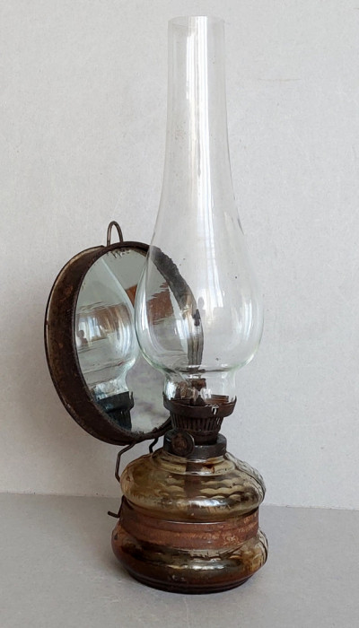 Lampa vintage pe gaz cu sticla si fitil original nr. 5, patina anii 70