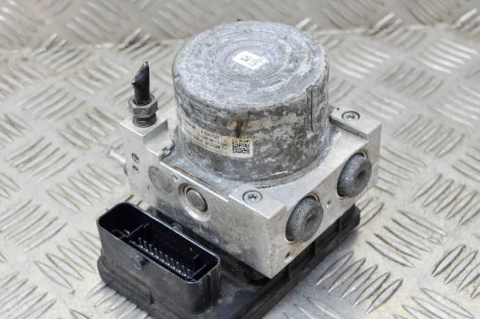 Pompa ABS OPEL VIVARO Furgon 2016 OEM: 10.0915-1466.3,10.0625-3170.1,10.0220-0682.4,476605919R 13568409