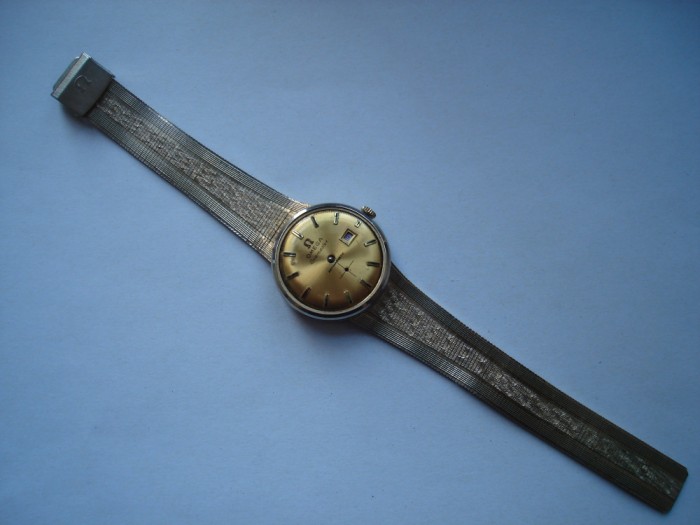 Ceas mecanic elvetian Omega Seamaster Antimagnetic, carcasa aurita 18K
