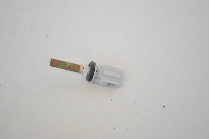 Senzor de temperatură PORSCHE CAYENNE 92A 2014 OEM: 1K0907543E | 25971457