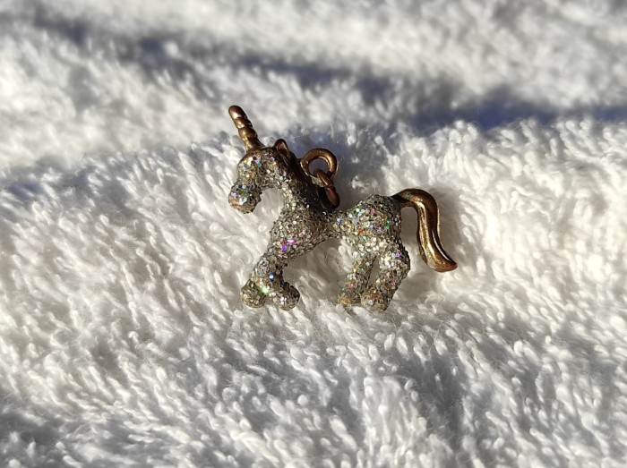 MEDALION unicat UNICORN ornat SPLENDID vintage STRALUCITOR stare IMPECABILA
