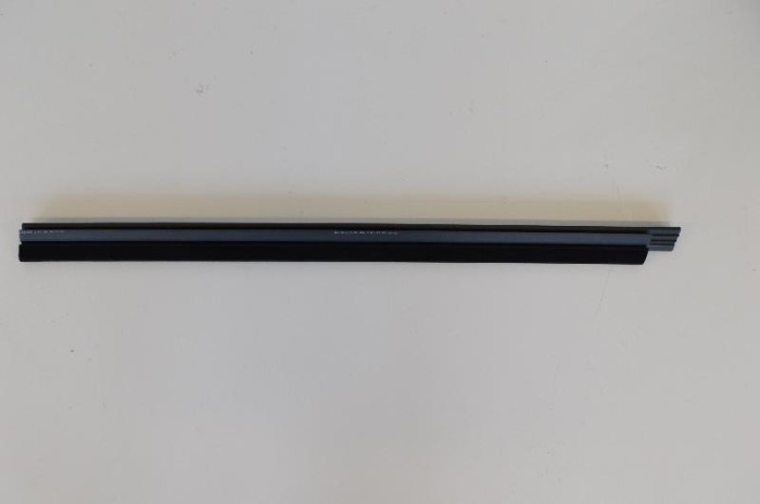 Chedar geam ușă dreapta spate BMW 7 F01, F02 2008 OEM: 51357206452 1996768