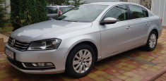 Volkswagen Passat B7 Model 2013 foto