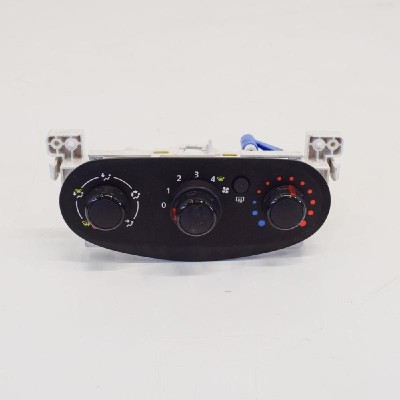 Modul de climatizare DACIA SANDERO II 2013 OEM: N106277R | 3011456 foto