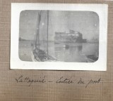 ALG11 Lattaqui&eacute;, entre&eacute; du port, ca 1920