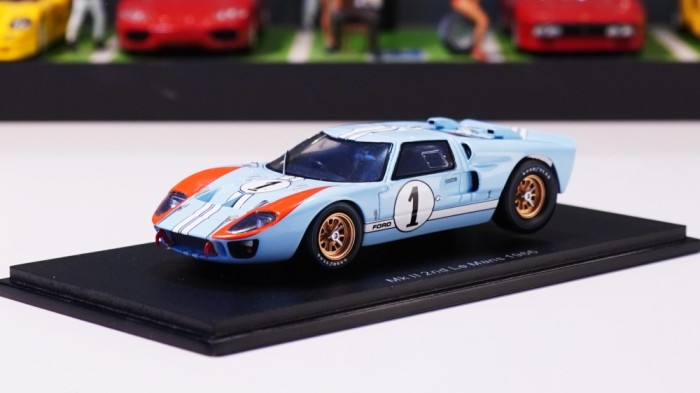 Ford GT40 MK II &quot;Nr.1 2nd place Le Mans&quot; - Spark 1/43