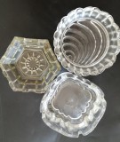 Set de 3 scrumiere sticla de colectie colectionari vintage 20-30 ani vechime