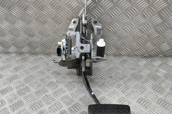 Pedala de fr&acirc;nă TOYOTA RAV 4 V XA50 2020 OEM: 47110-42300 27561147