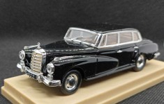 Macheta Mercedes Typ 300 W 189 Adenauer - Rio 1/43 foto