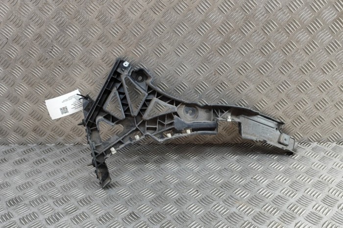 Suport bara de protecție st&acirc;nga spate JAGUAR I-PACE X590 2018 OEM: J9D3-17B931-A | 31716664