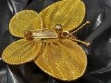 Brosa superba aurie Fluture,brosa vintage Aurie-broșă/pandantiv cu fluture decorată cu flori,cu plasă de plasă de culoare aurie,BIJUTERIE Dama VINTAGE