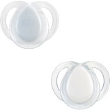 Suzeta ortodontica de noapte Tommee Tippee, 0-6 luni, Transparent/Alb, 2 buc