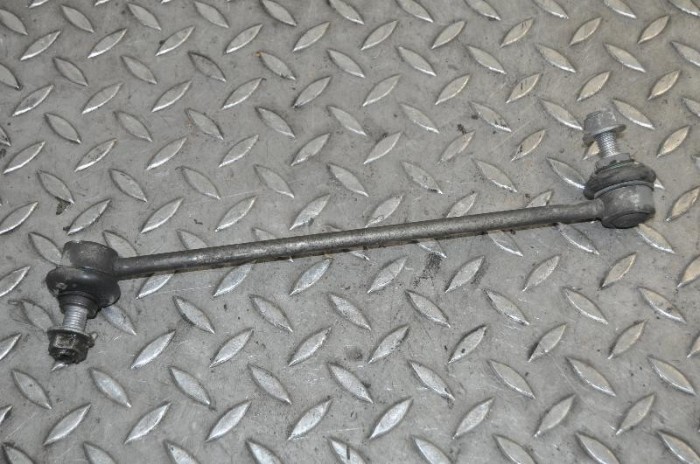 Bieleta stabilizatoare st&acirc;nga față BMW 5 F10 2016 2972049