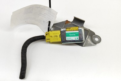 Senzor de impact st&amp;acirc;nga față TOYOTA LAND CRUISER 120 _J12_ 2005 OEM: 89830-60020,187900-0460 28526743 foto
