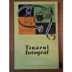 TANARUL FOTOGRAF- D. MANOLESCU SI GH. NICULESCU