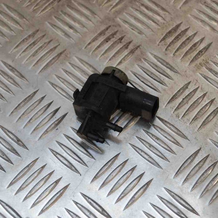 Supapa solenoid VW PASSAT B6 3C2 2007 OEM: 1J0906283C 2408436