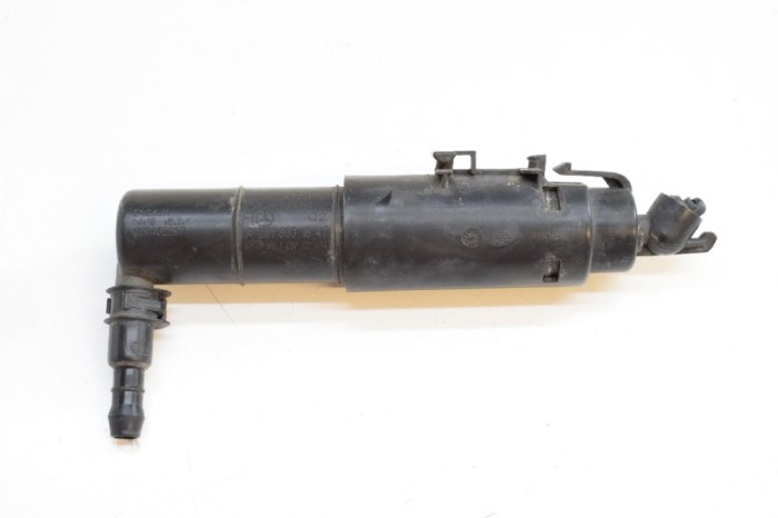 Pompa spălător far dreapta MERCEDES-BENZ R W251, V251 2007 OEM: A2518691847 11341841