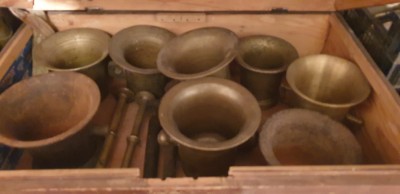 Mojare bronz de diferite dimensiuni foto