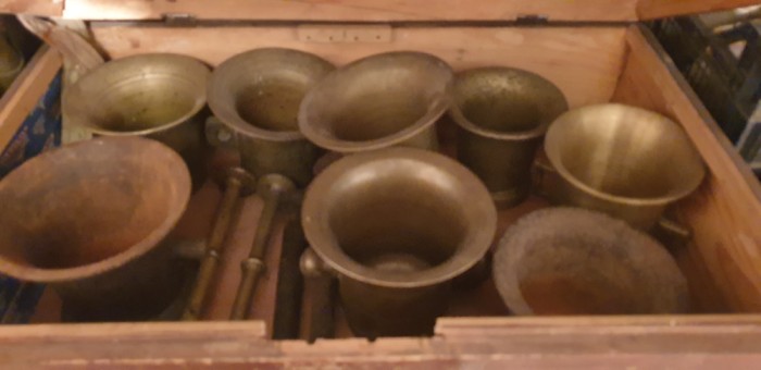 Mojare bronz de diferite dimensiuni