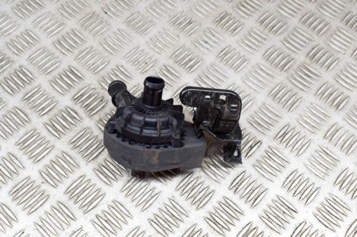 Pompa de apa auxiliara VW ID.3 E11 2022 OEM: 1EA965567K | 20605664