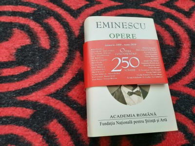 Mihai Eminescu &amp;ndash; Opere. Poezii (ed. lux, Academia Romana)-2019 EDITIE ANIVERSARA foto