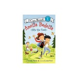 Amelia Bedelia Hits the Trail
