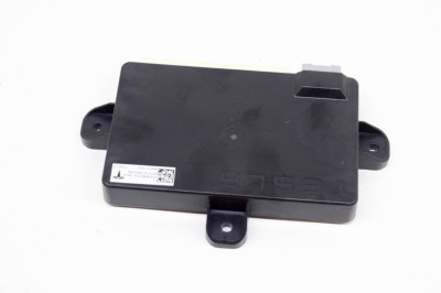 Modul de control ușă st&amp;acirc;nga spate TESLA MODEL X 2020 OEM: 1045490-00-H 13847058 foto
