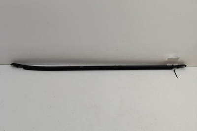 Chedar geam ușă dreapta spate HYUNDAI TUCSON NX4E, NX4A 2024 OEM: 83220-N7000 27941446 foto