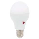 Bec LED Hoff clasic A65 E27 10W 900lm lumina rece 6500 K, cu fotocelula