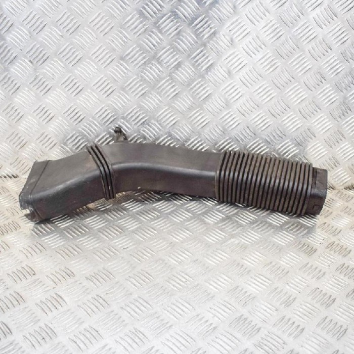 Tub de admisie aer BMW 5 Touring F11 2011 OEM: 7811597 10266277